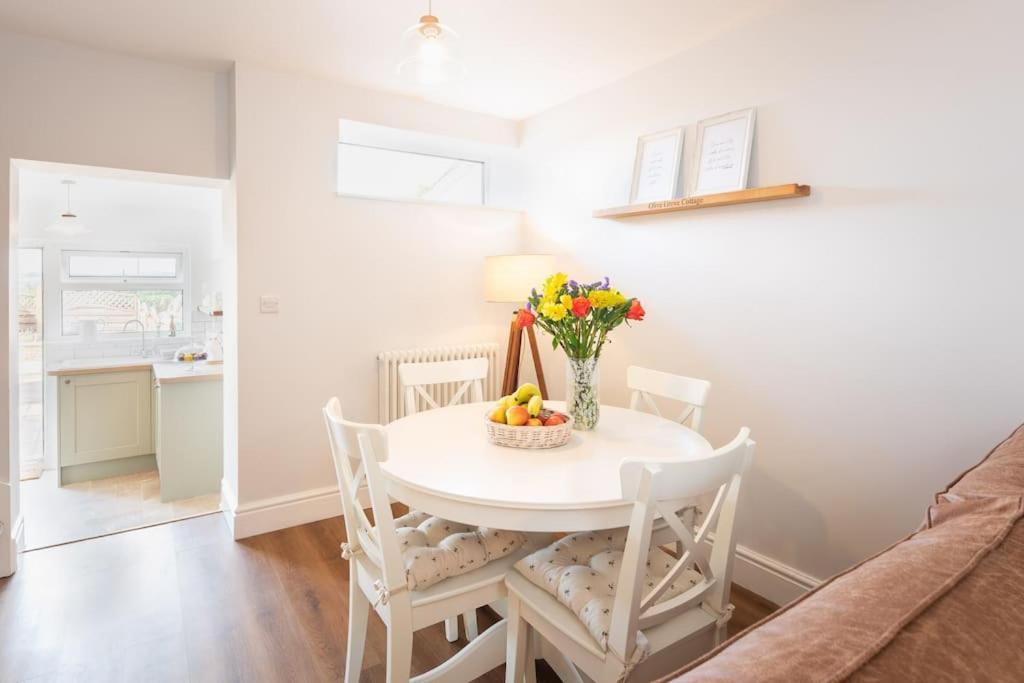 *Brand New* Olive Grove Cottage Torquay Extérieur photo